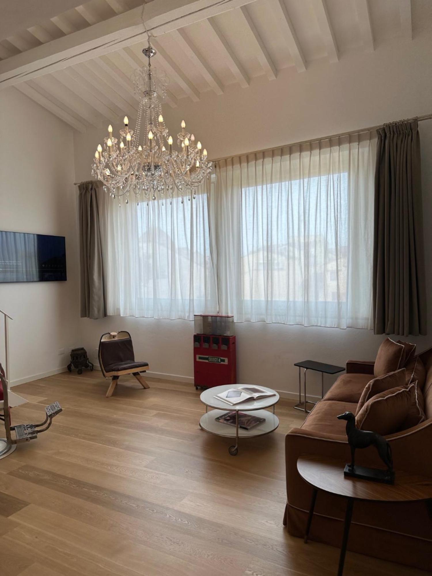 ฟลอเรนซ์ อาร์ต อพาร์ตเมนต์ Aparthotel ภายนอก รูปภาพ